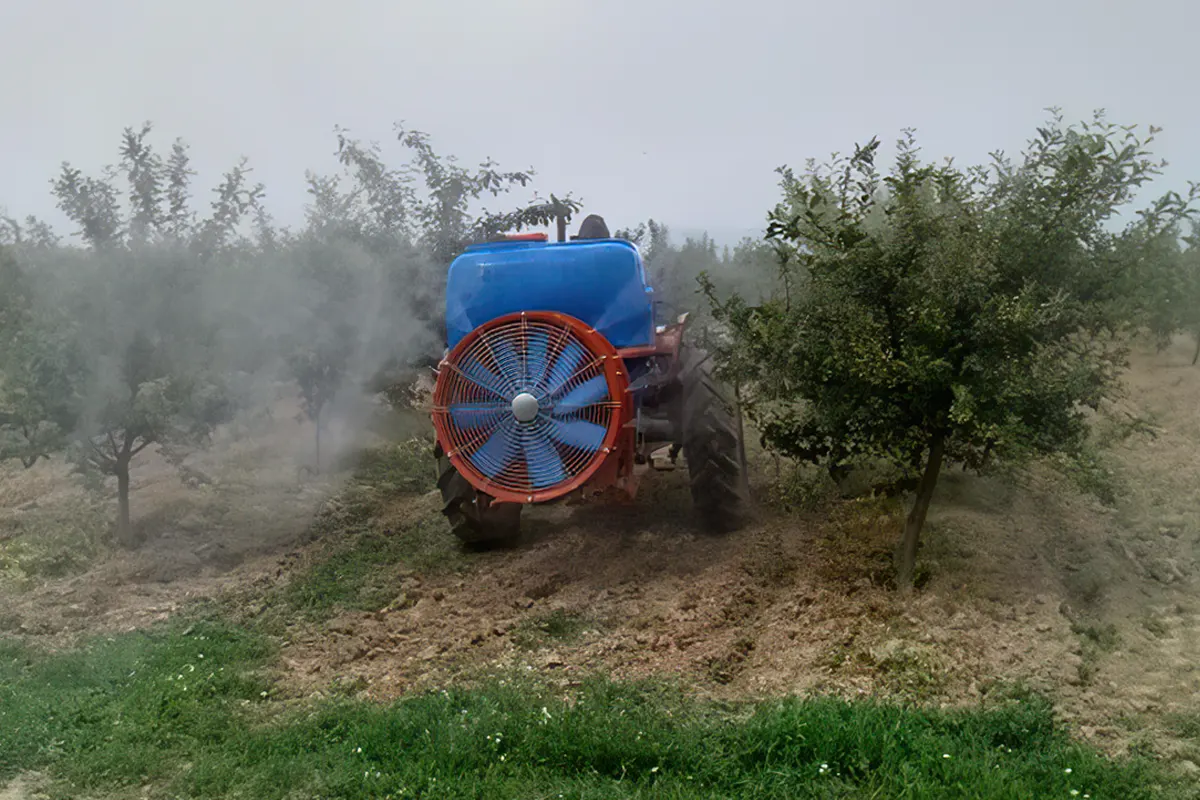 Preventivna-zastita-i-azotna-prihrana-vocnjaka-foto-2